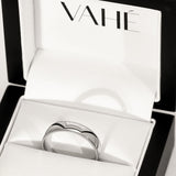 ZAYN | Milgrain Edge Ring in White Gold (4mm-8mm)