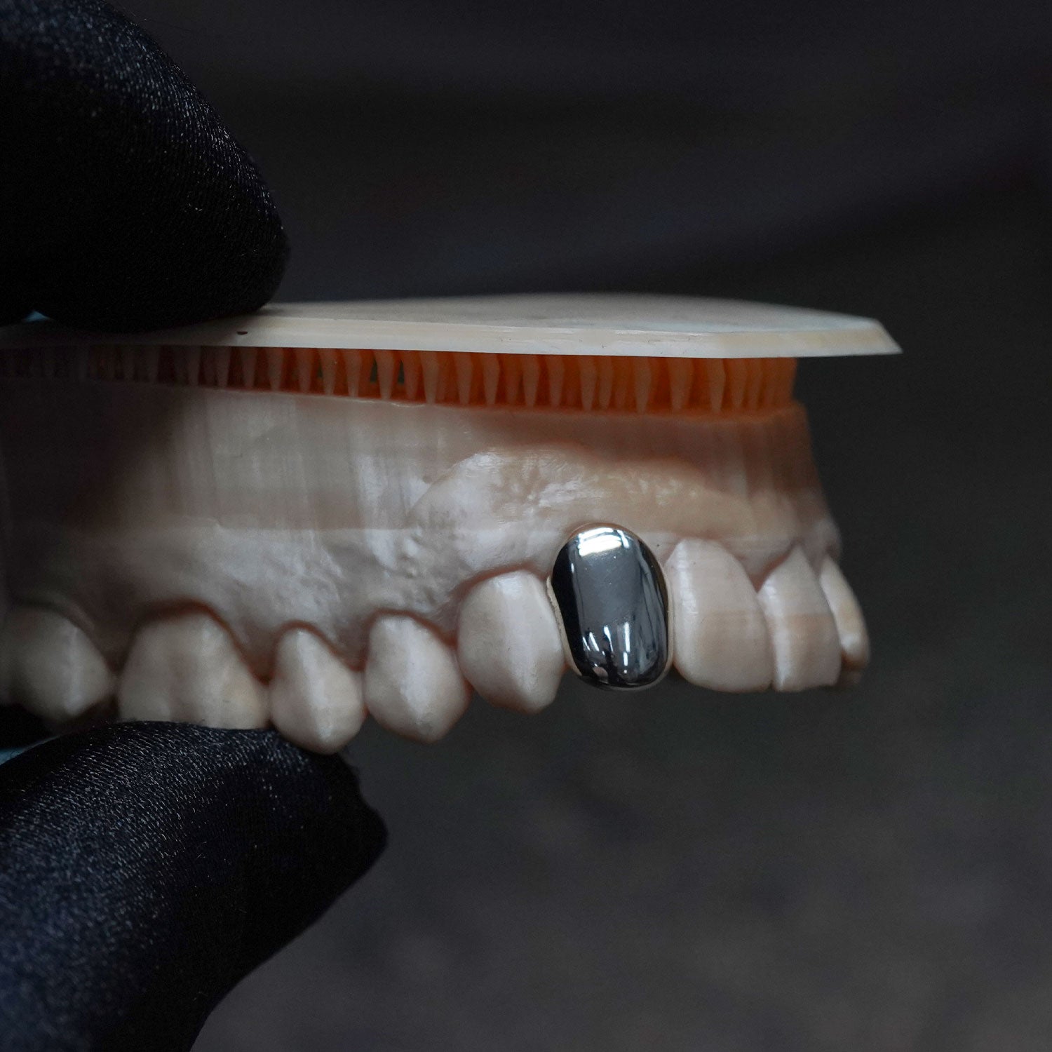 1 Piece Extended Solid Cap Grillz | Grillz Melbourne Australia