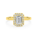 ARI | Scalloped Pavé Emerald Diamond Ring in Yellow Gold
