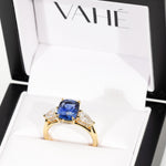CUSTOM | Sapphire Three Stone with Hidden Accents in 18ct Yellow Gold – in gift box