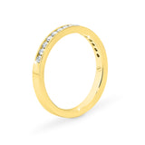 ELLA | Kanalgefasster Diamantring aus 18 Karat Weißgold (0,25 Karat tw.)