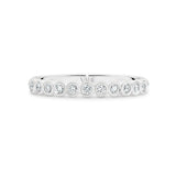ELORA | Diamantring mit Zargenfassung in 18 Karat Weißgold (0,22 Karat tw.)