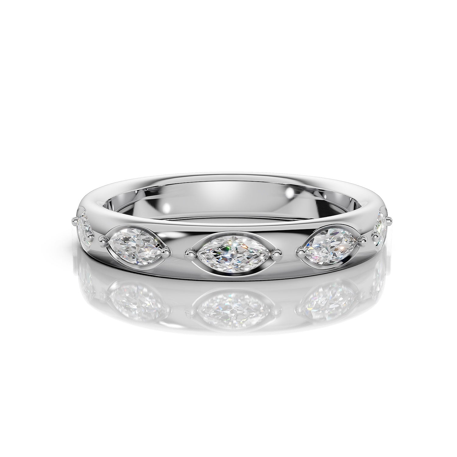 ILAYDA | East-West Marquise Diamond Ring in White Gold (0.40ct tw.)