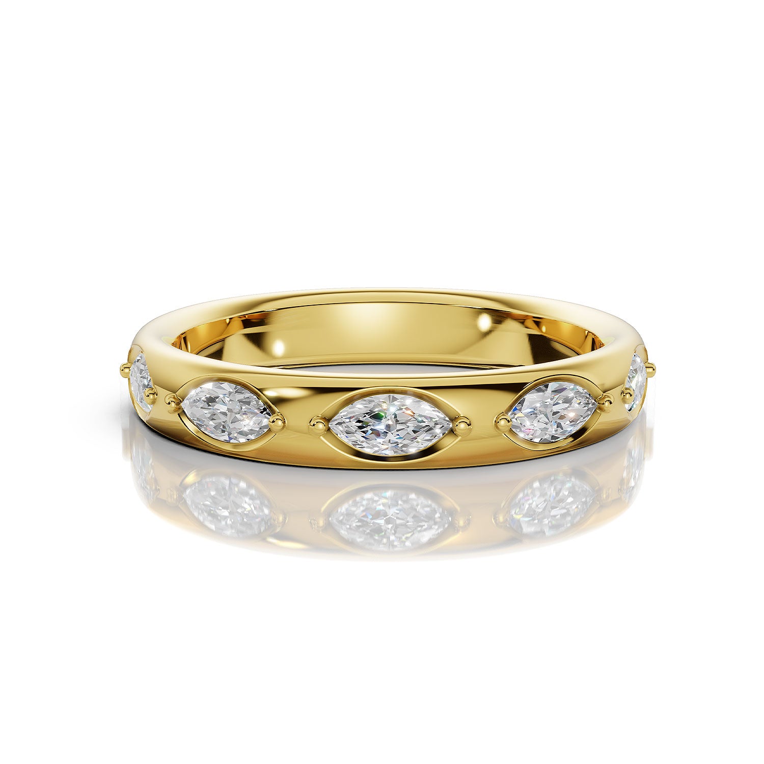 ILAYDA | East-West Marquise Diamond Ring in Yellow Gold (0.40ct tw.)