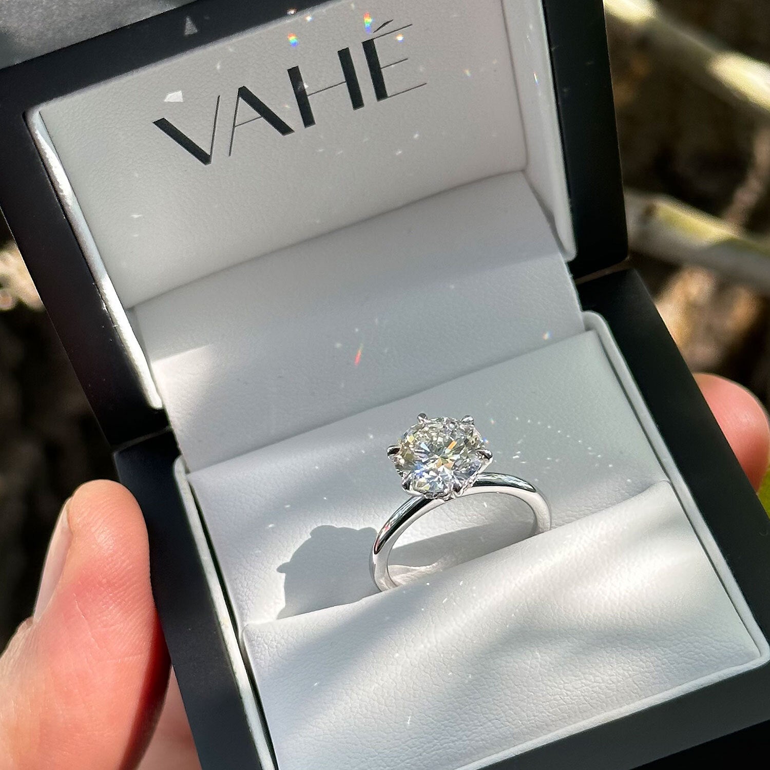 TIFFANY | Hidden Halo Round Brilliant Diamond Ring in 18ct White Gold – in gift box 3